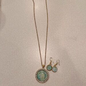 ONE OF A KIND!!  Striking handmade necklace and earrings